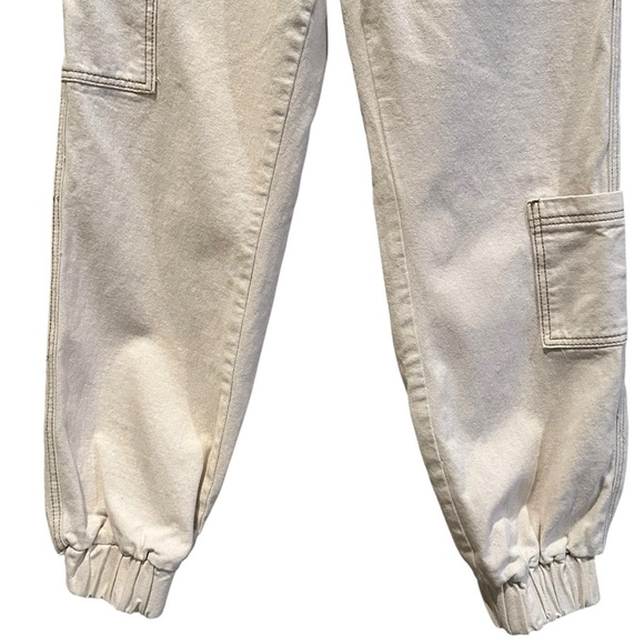 BDG Urban Outfitters Cream 100% Cotton Denim Cargo Joggers Women’s Size 26 - Picture 4 of 7